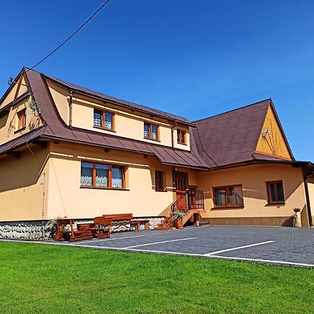Brzoskwiniowy Dom Apartment Banska Nizna Exterior foto