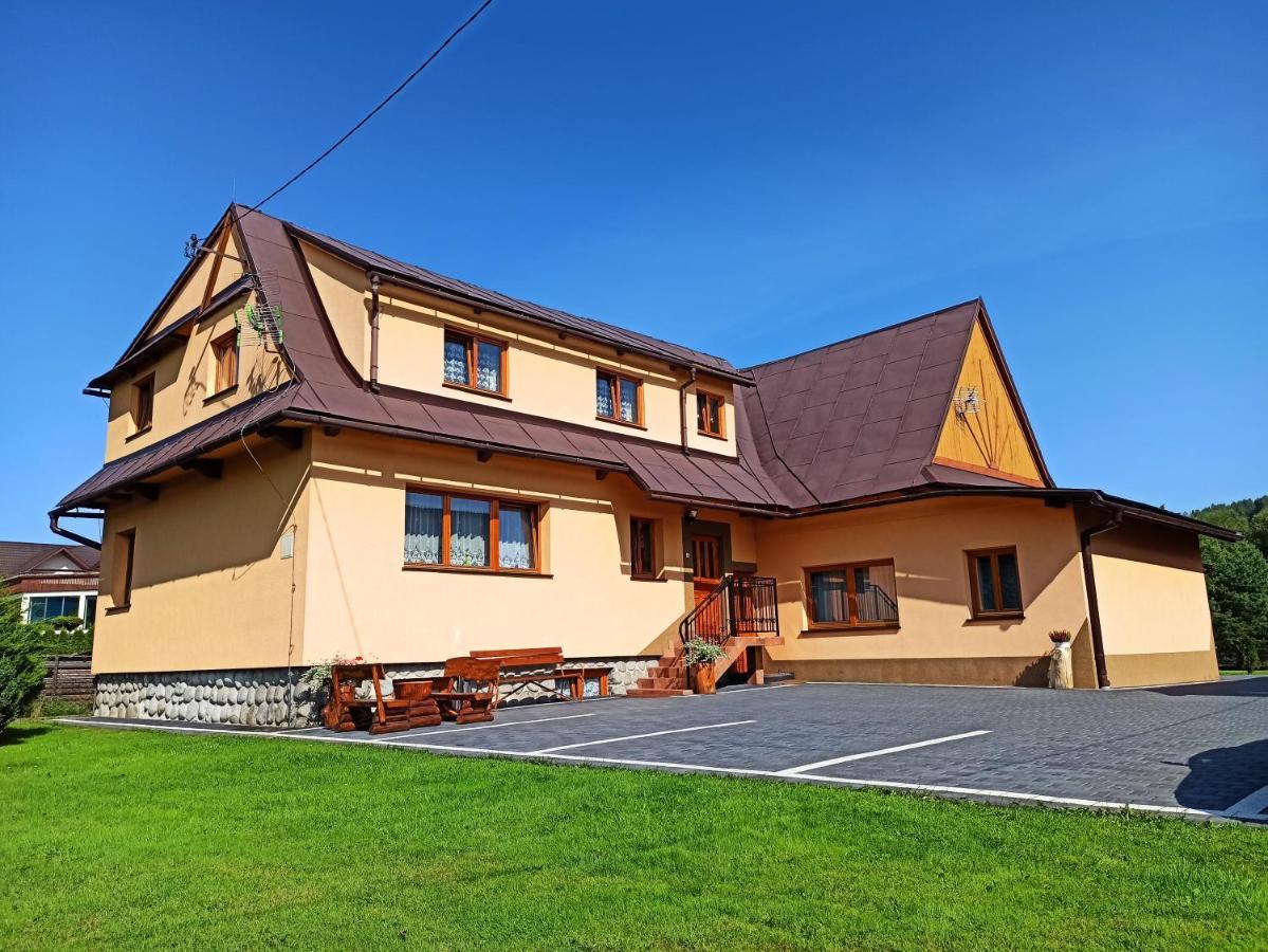 Brzoskwiniowy Dom Apartment Banska Nizna Exterior foto