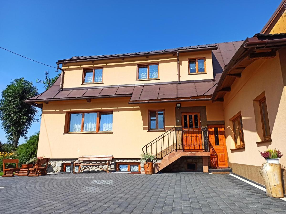 Brzoskwiniowy Dom Apartment Banska Nizna Exterior foto